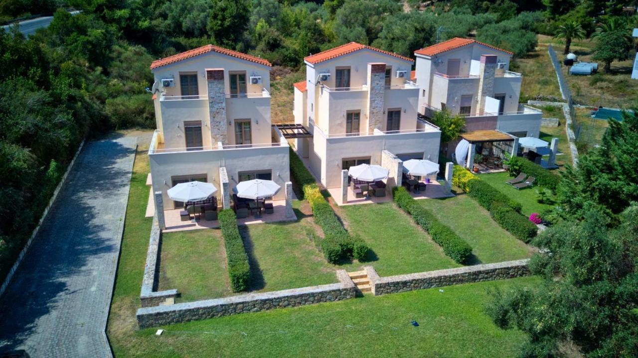 Mendis Village Kriopigi Luaran gambar